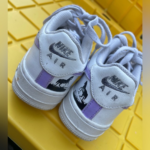 Nike air forces size 4.5 - Picture 5 of 6